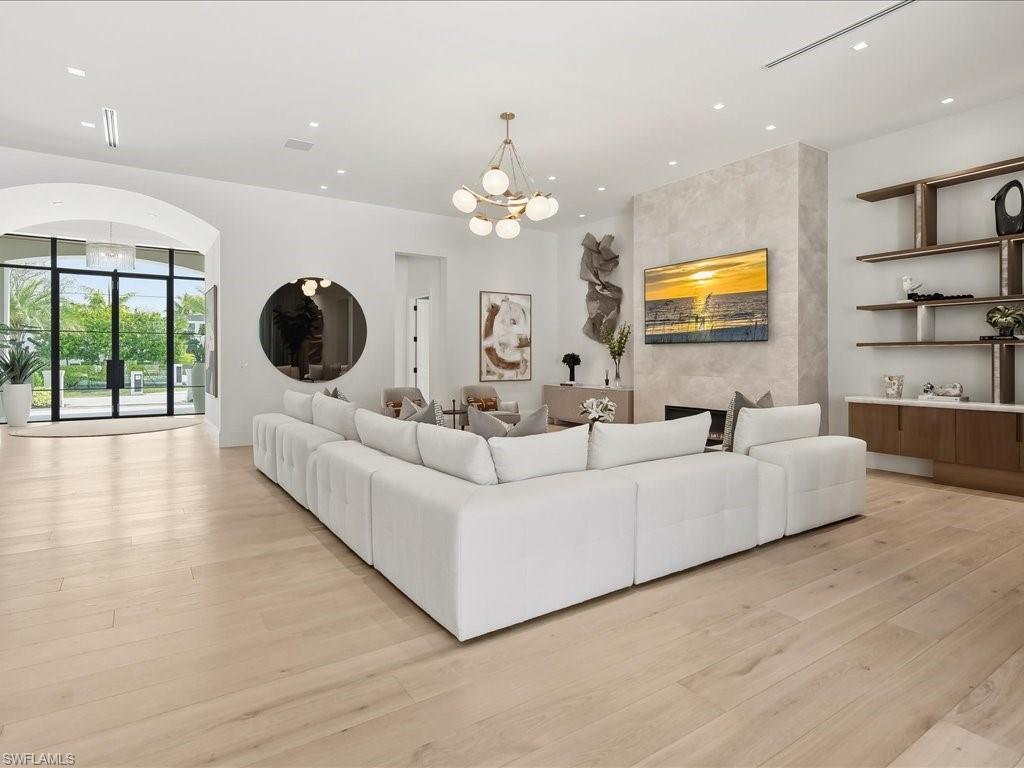 117 West Street Naples, FL 34108 - Photo 21 of 50