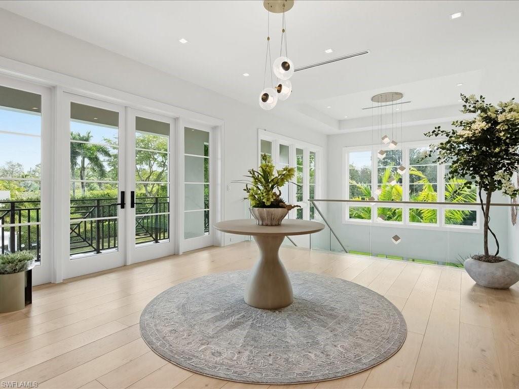 117 West Street Naples, FL 34108 - Photo 30 of 50