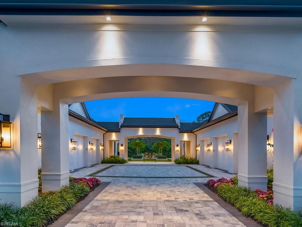 117 West Street Naples, FL 34108 - Photo 4 of 50