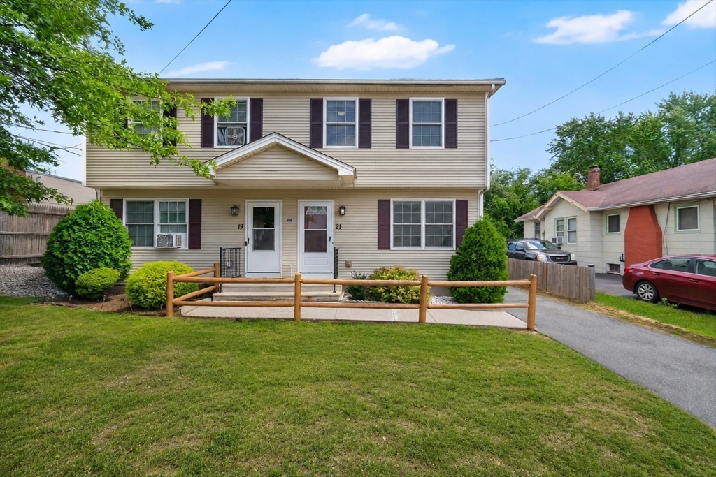 19-21 Biddle Street Springfield, MA 01129 - Photo 1 of 32