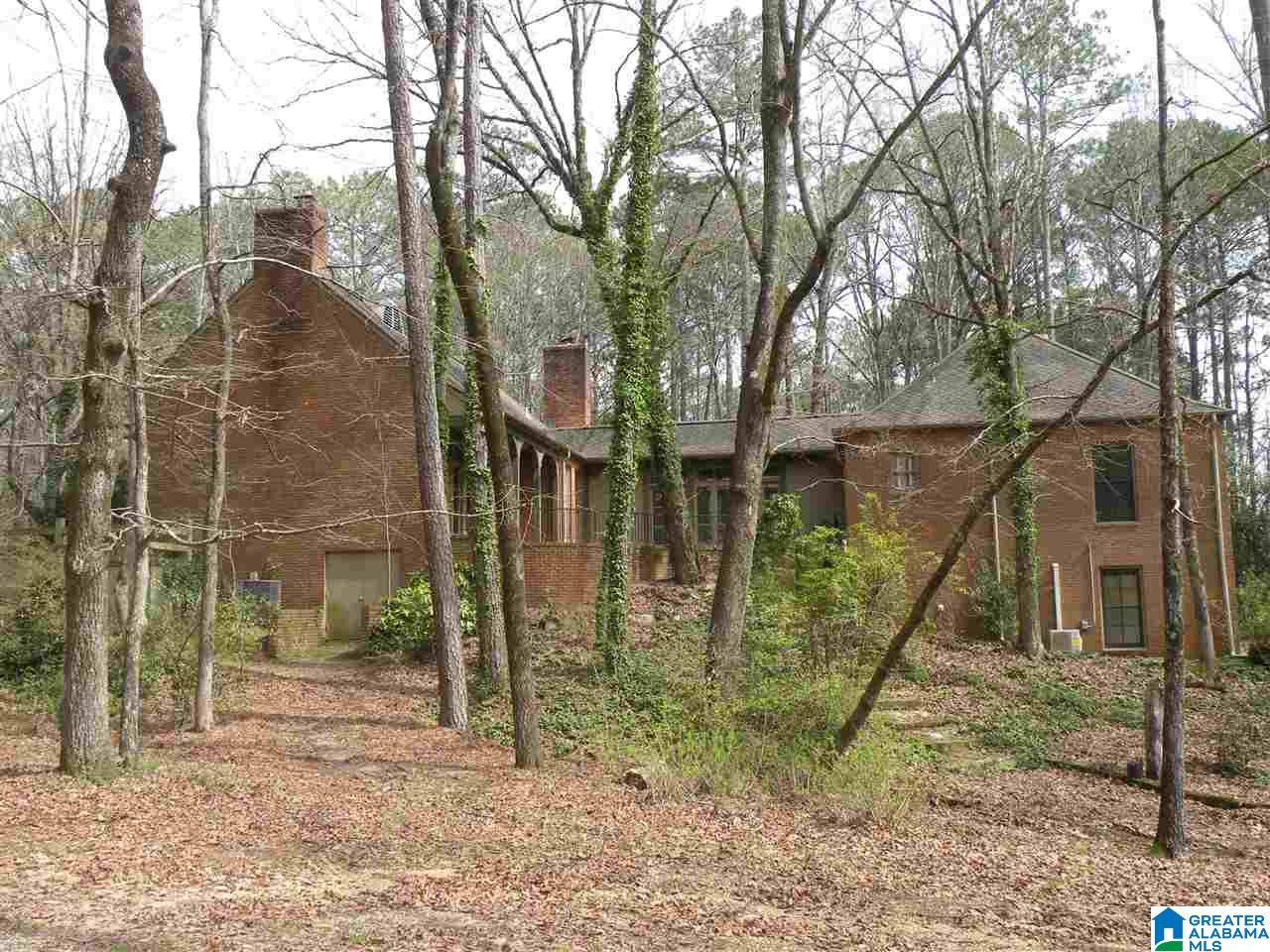 2423 Overhill Road Sylacauga, AL 35150 - Photo 3 of 38
