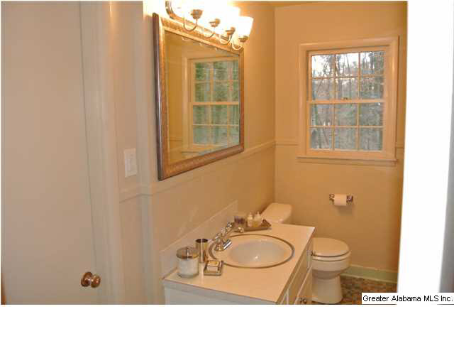 1125 Kiser Road Birmingham, AL 35235 - Photo 11 of 23