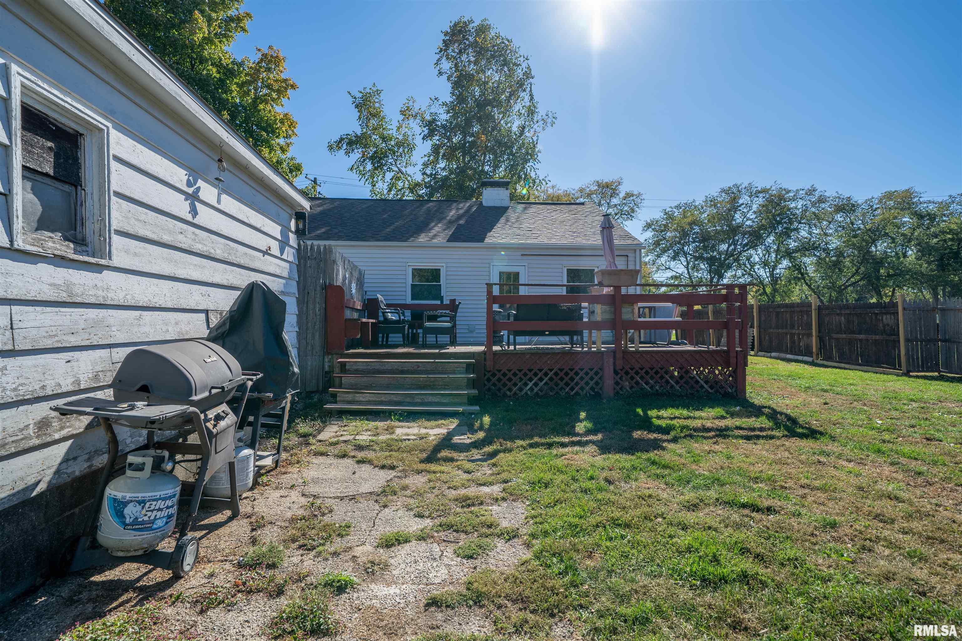5221 West Cisna Road Peoria, IL 61607 - Photo 16 of 21 Gallery Image 16