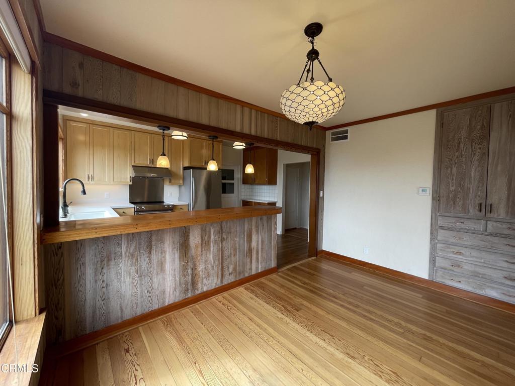 44920 Little Lake Road Mendocino, CA 95460 - Photo 19 of 81 Dining Room Main Home