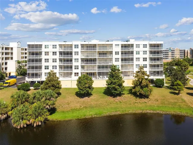 $320,000 | 1200 Country Club Drive, Unit 2405, Largo, FL 33771