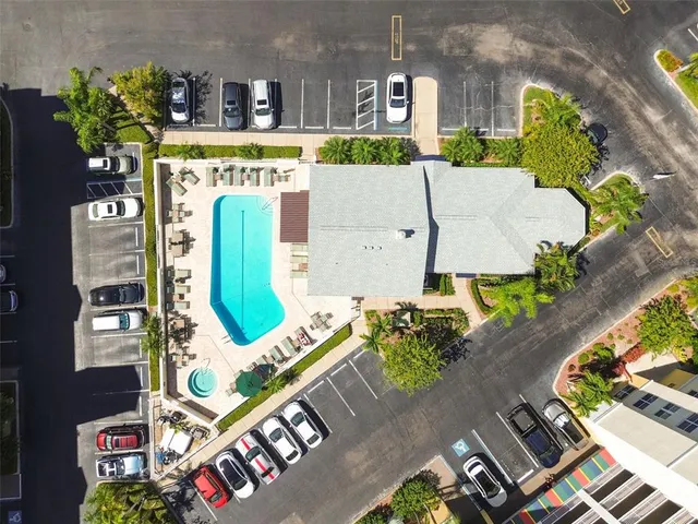 $320,000 | 1200 Country Club Drive, Unit 2405, Largo, FL 33771