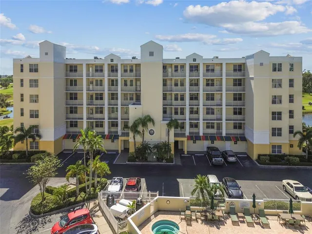 $320,000 | 1200 Country Club Drive, Unit 2405, Largo, FL 33771