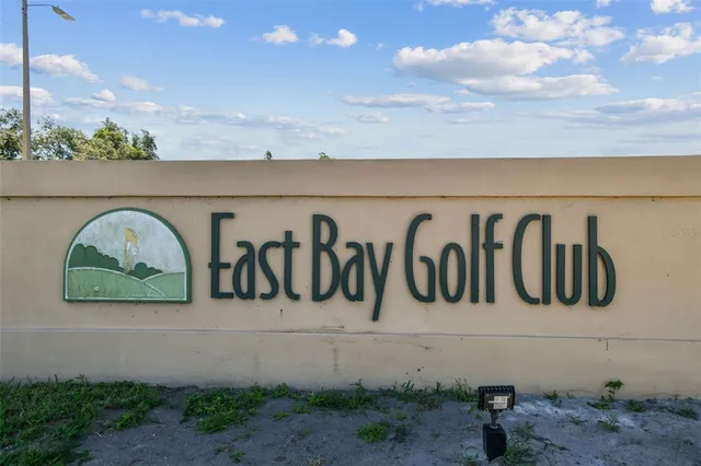 $320,000 | 1200 Country Club Drive, Unit 2405, Largo, FL 33771