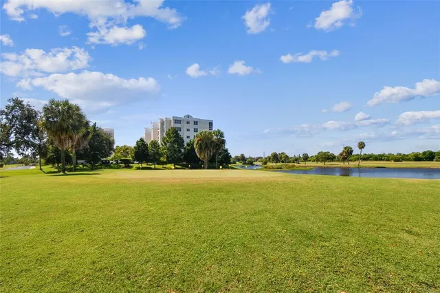 $320,000 | 1200 Country Club Drive, Unit 2405, Largo, FL 33771