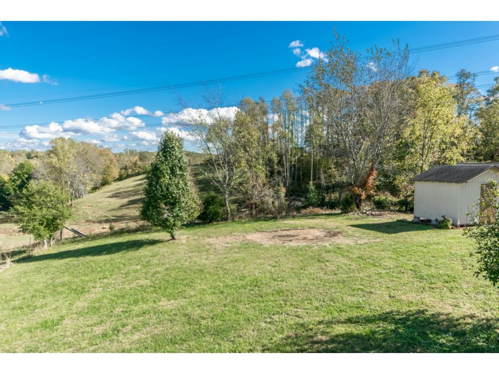 634 Old Stage Road Johnson City, TN 37615 - Photo 18 of 19 Photo 18