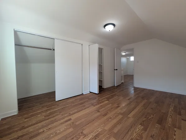 $6,000 | 1520 West Melrose Street, Unit 2F, Chicago, IL 60657