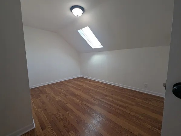 $6,000 | 1520 West Melrose Street, Unit 2F, Chicago, IL 60657