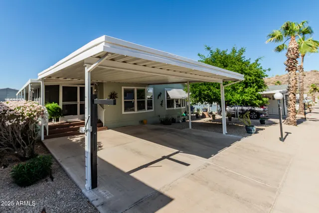 $125,900 | 2233 East Behrend Drive, Unit 162, Phoenix, AZ 85024