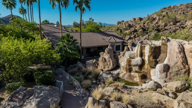 $125,900 | 2233 East Behrend Drive, Unit 162, Phoenix, AZ 85024