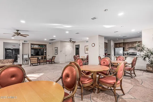 $125,900 | 2233 East Behrend Drive, Unit 162, Phoenix, AZ 85024