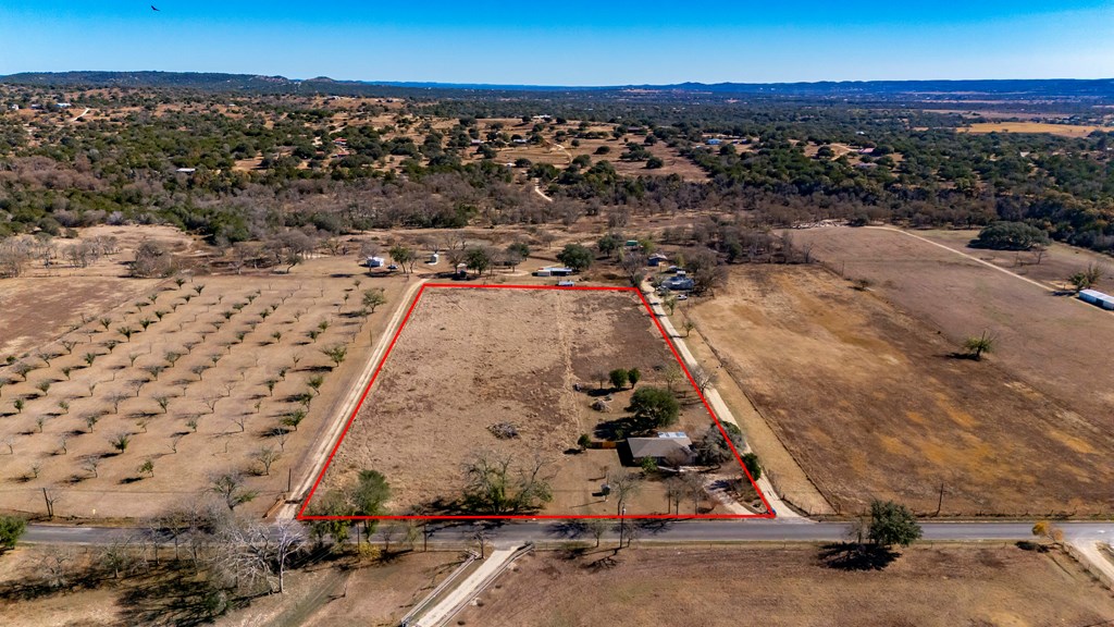 341 Stoneleigh Road Center Point, TX 78010 - Photo 18 of 26
