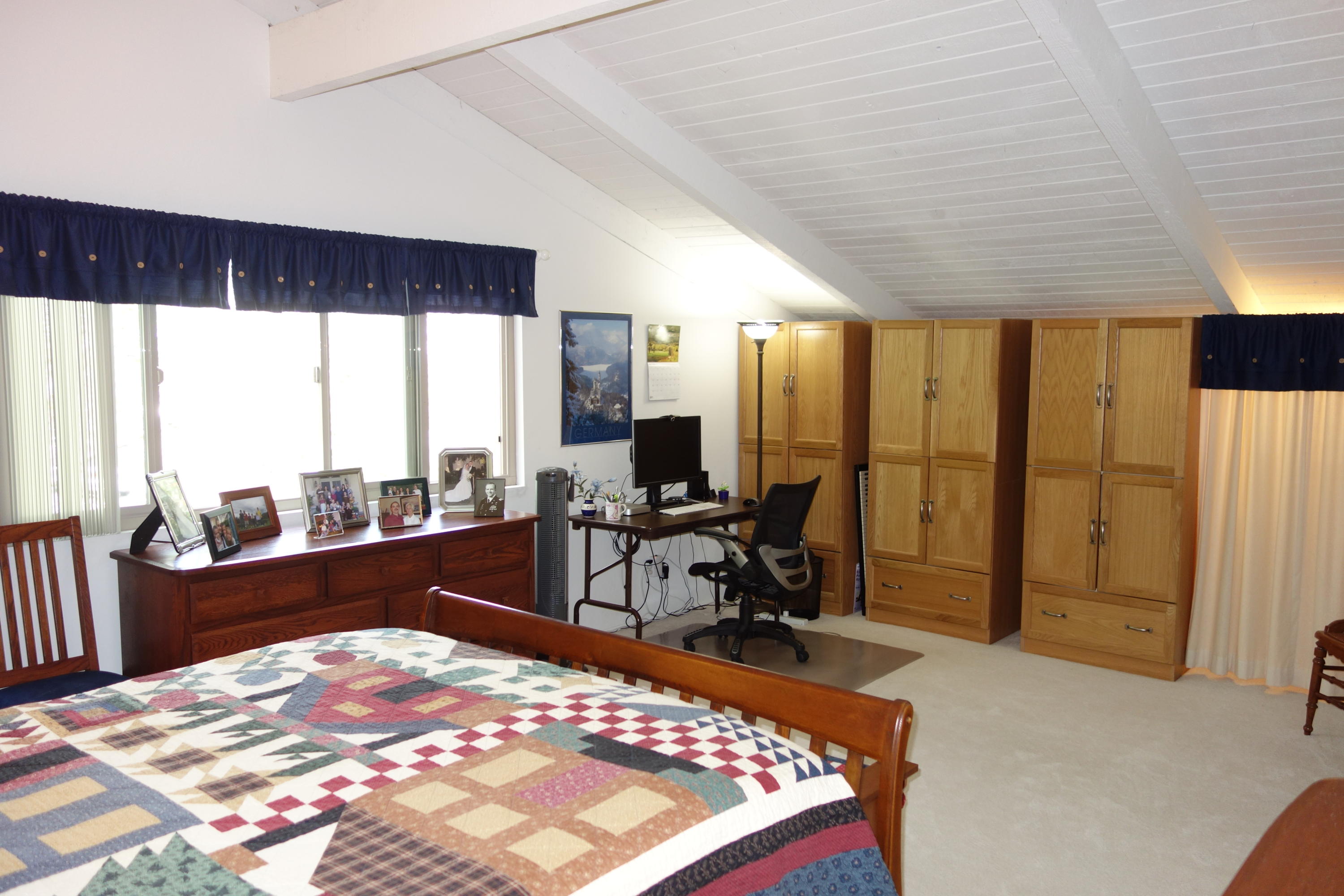 65 North San Marcos Road, Unit B Santa Barbara, CA 93111 - Photo 13 of 22 Master Towards Storage Cabinets