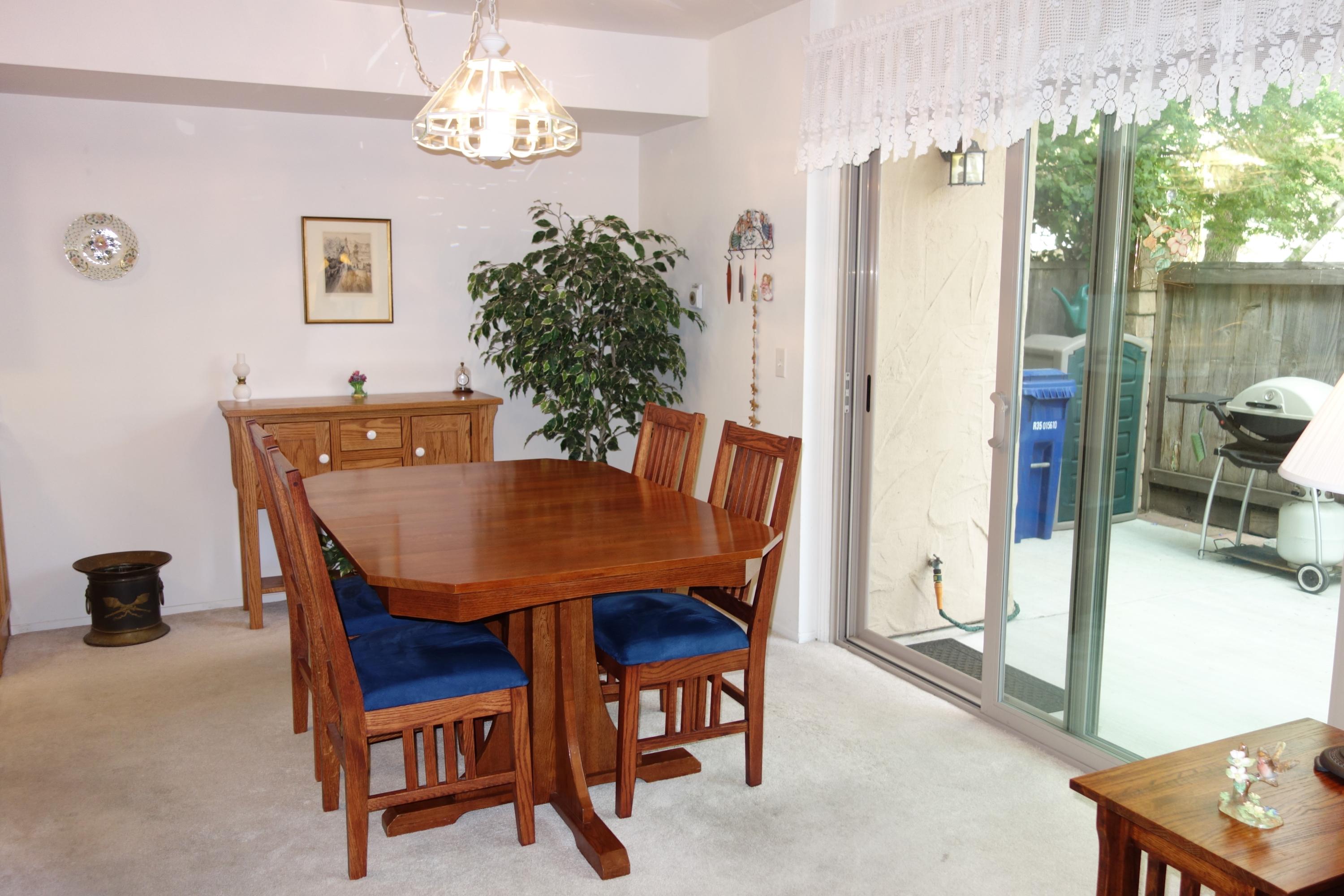 65 North San Marcos Road, Unit B Santa Barbara, CA 93111 - Photo 8 of 22 Dining Rm