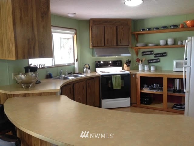 32910 Sandridge Road Oysterville, WA 98641 - Photo 11 of 32 Gallery Image 11