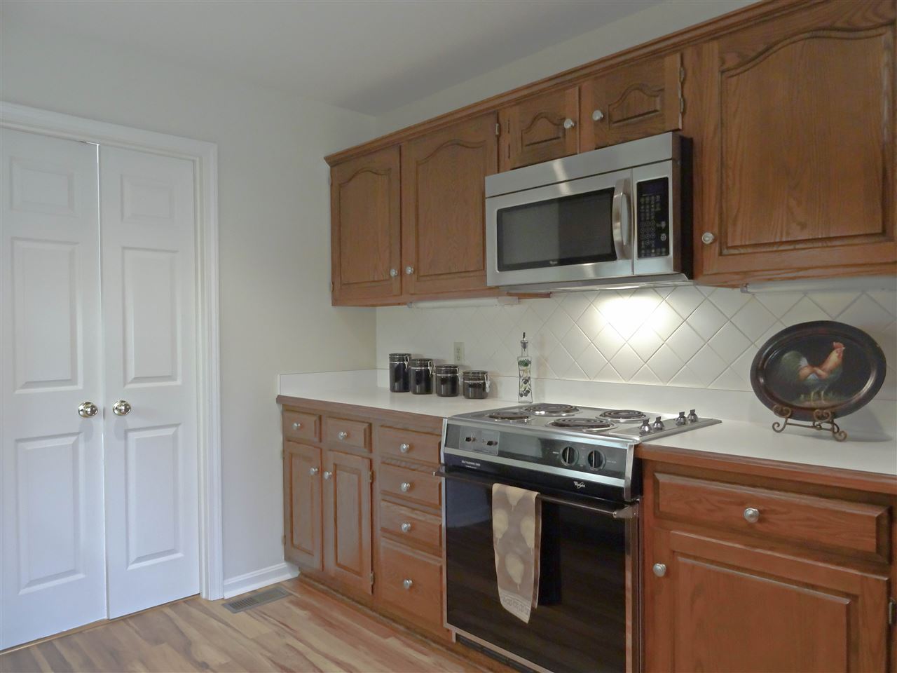 5517 Timberlake Court Evansville, IN 47710 - Photo 11 of 22 Gallery Image 11