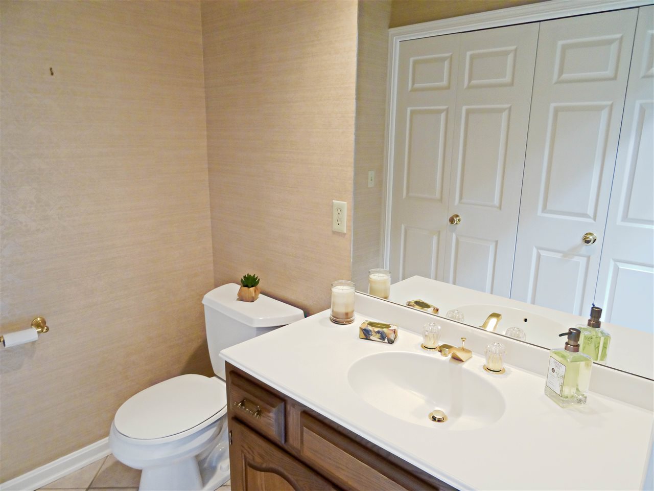 5517 Timberlake Court Evansville, IN 47710 - Photo 13 of 22 Gallery Image 13