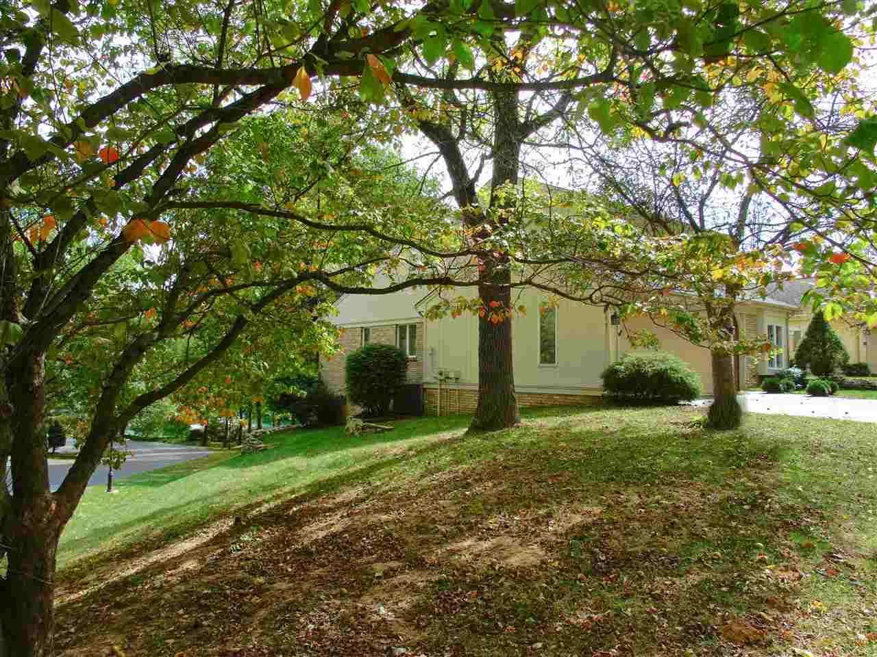 5517 Timberlake Court Evansville, IN 47710 - Photo 22 of 22 Gallery Image 22