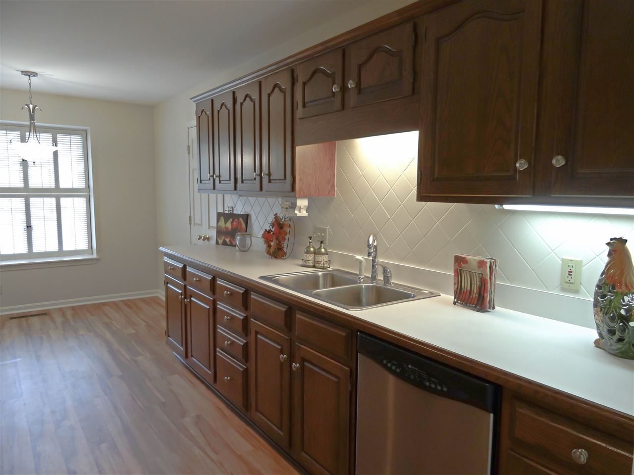 5517 Timberlake Court Evansville, IN 47710 - Photo 9 of 22 Gallery Image 9