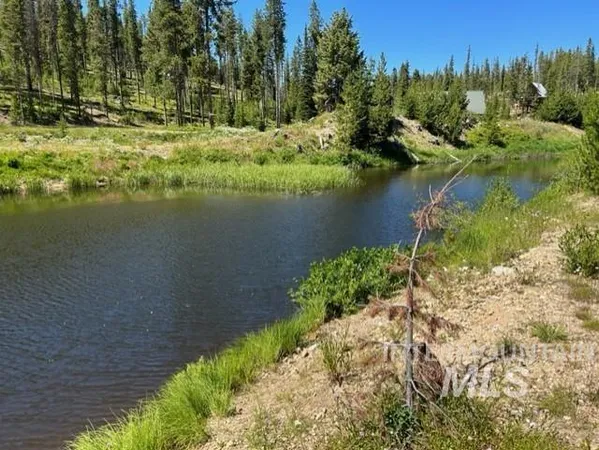 $550,000 | 107 Edmonson Drive, Elk City, ID 83525