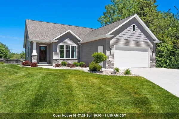 $449,900 | 4996 West Boxwood Lane, Appleton, WI 54913
