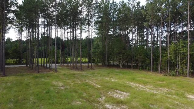 $142,500 | 2 Grooms Road, Cross, SC 29436