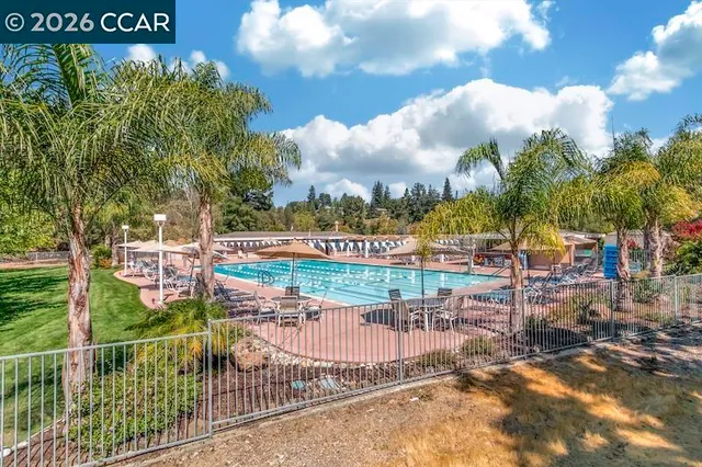 $1,200,000 | 5910 Horsemans Canyon Drive, Unit 5A, Walnut Creek, CA 94595