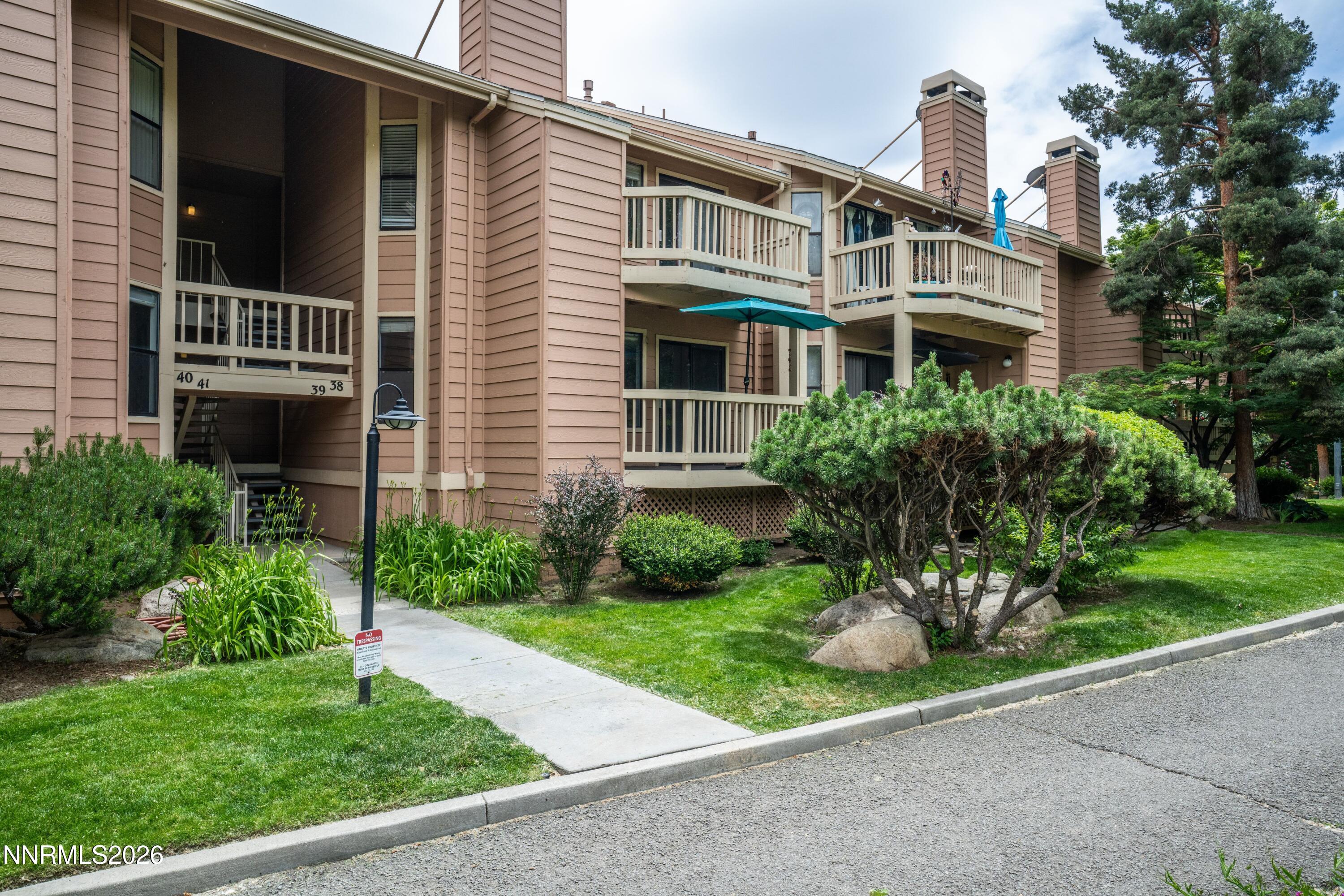 2875 Idlewild Drive, Unit 39 Reno, NV 89509 - Photo 3 of 58 003_dsc03046_230