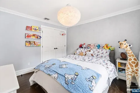 $1,150,000 | 58 Mackay Avenue, Waldwick, NJ 07463