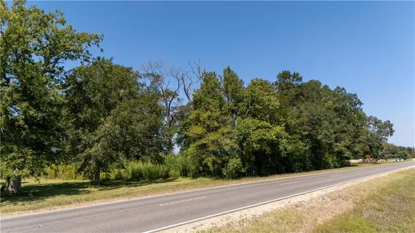 $222,500 | 0 Highway 167 Highway, Forest Hill, LA 71430
