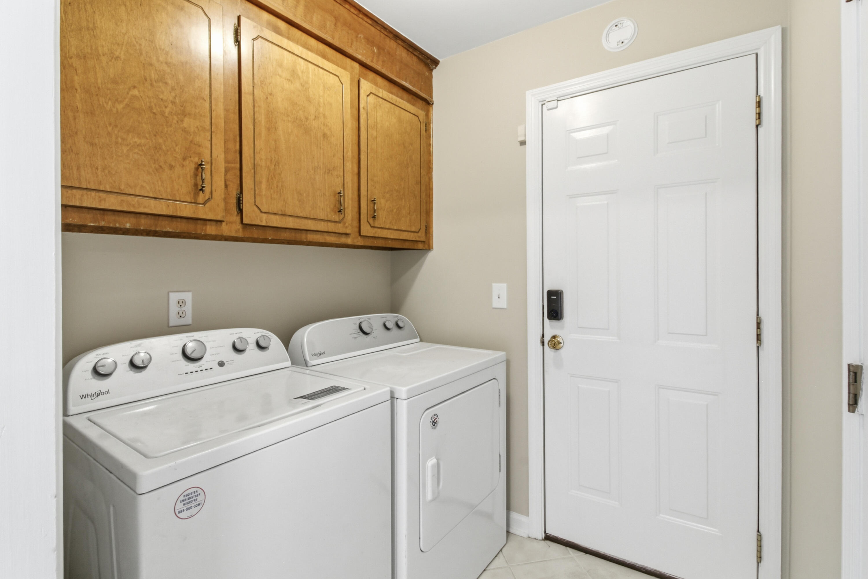 8110 Dearborne Road North Charleston, SC 29406 - Photo 28 of 38