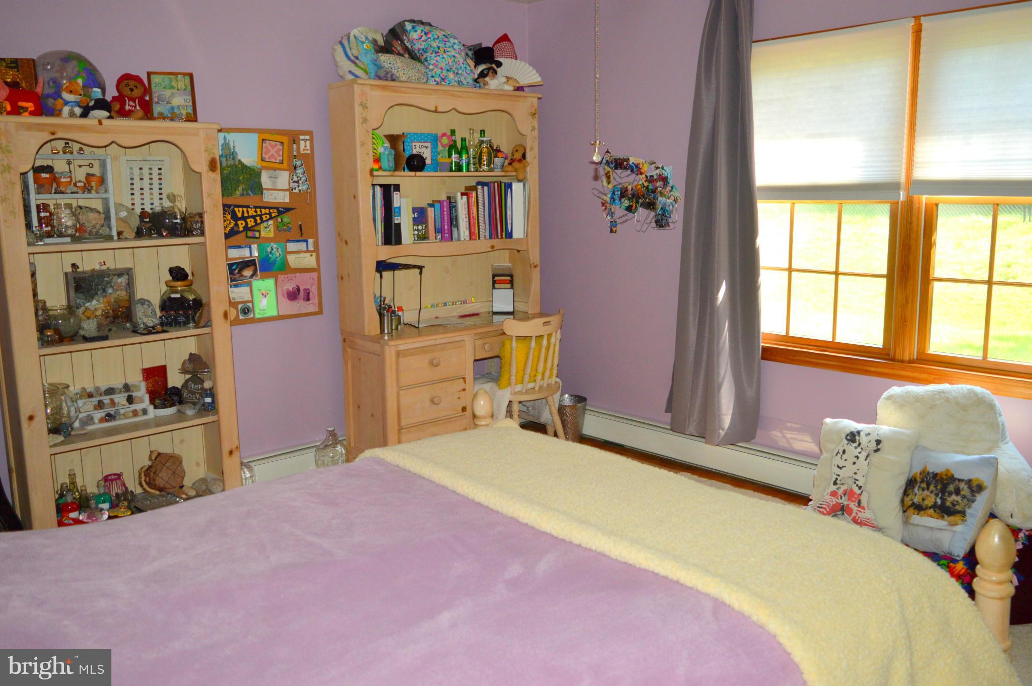 1611 South Rolling Road Baltimore, MD 21227 - Photo 20 of 30 Bedroom 2