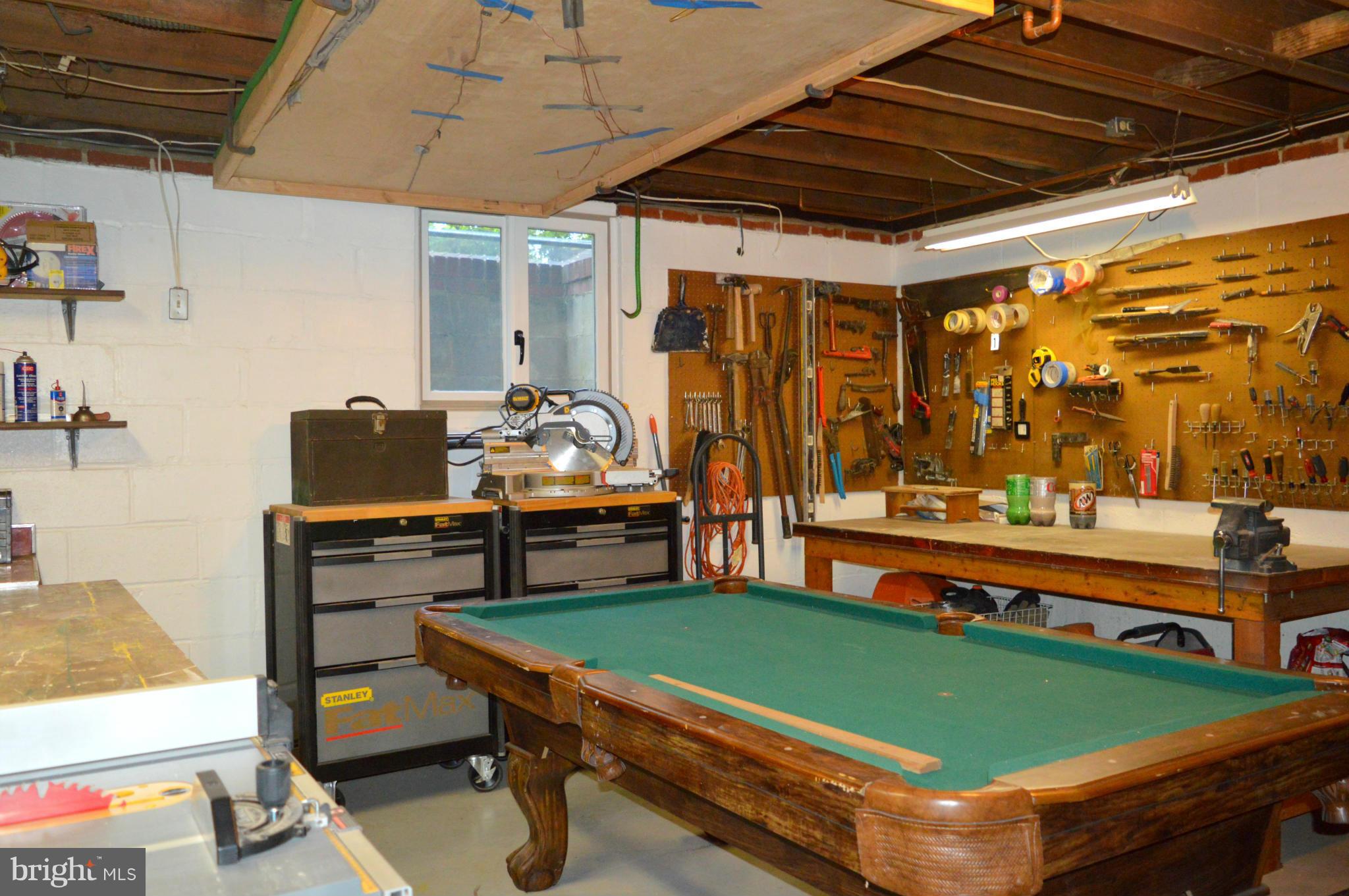 1611 South Rolling Road Baltimore, MD 21227 - Photo 28 of 30 BIG WORKSHOP