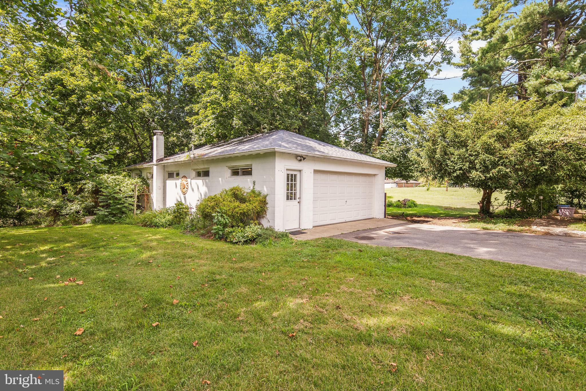 451 Jackson Road Sewell, NJ 08080 - Photo 3 of 35 view of detached garage