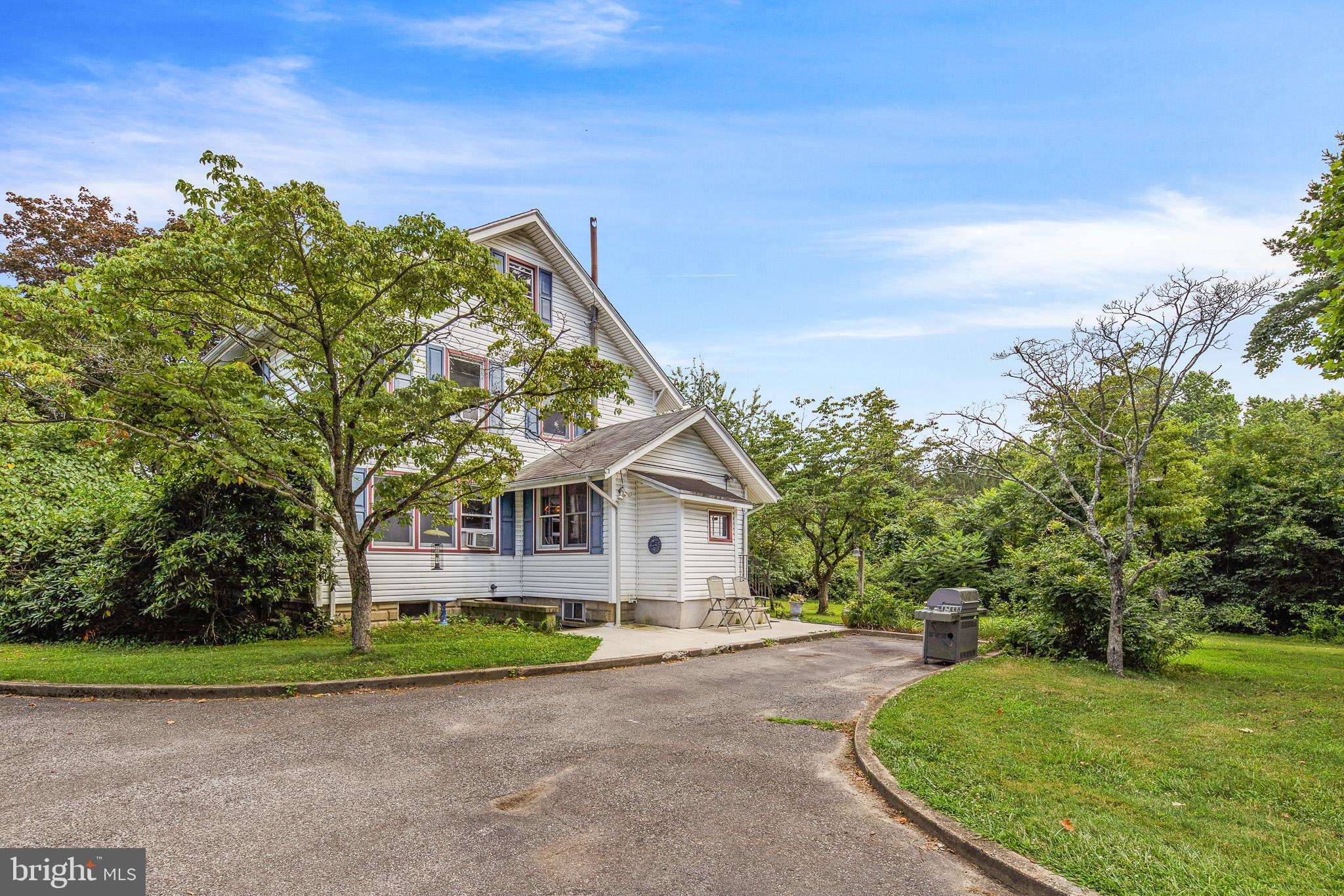 451 Jackson Road Sewell, NJ 08080 - Photo 22 of 35 side view of the property