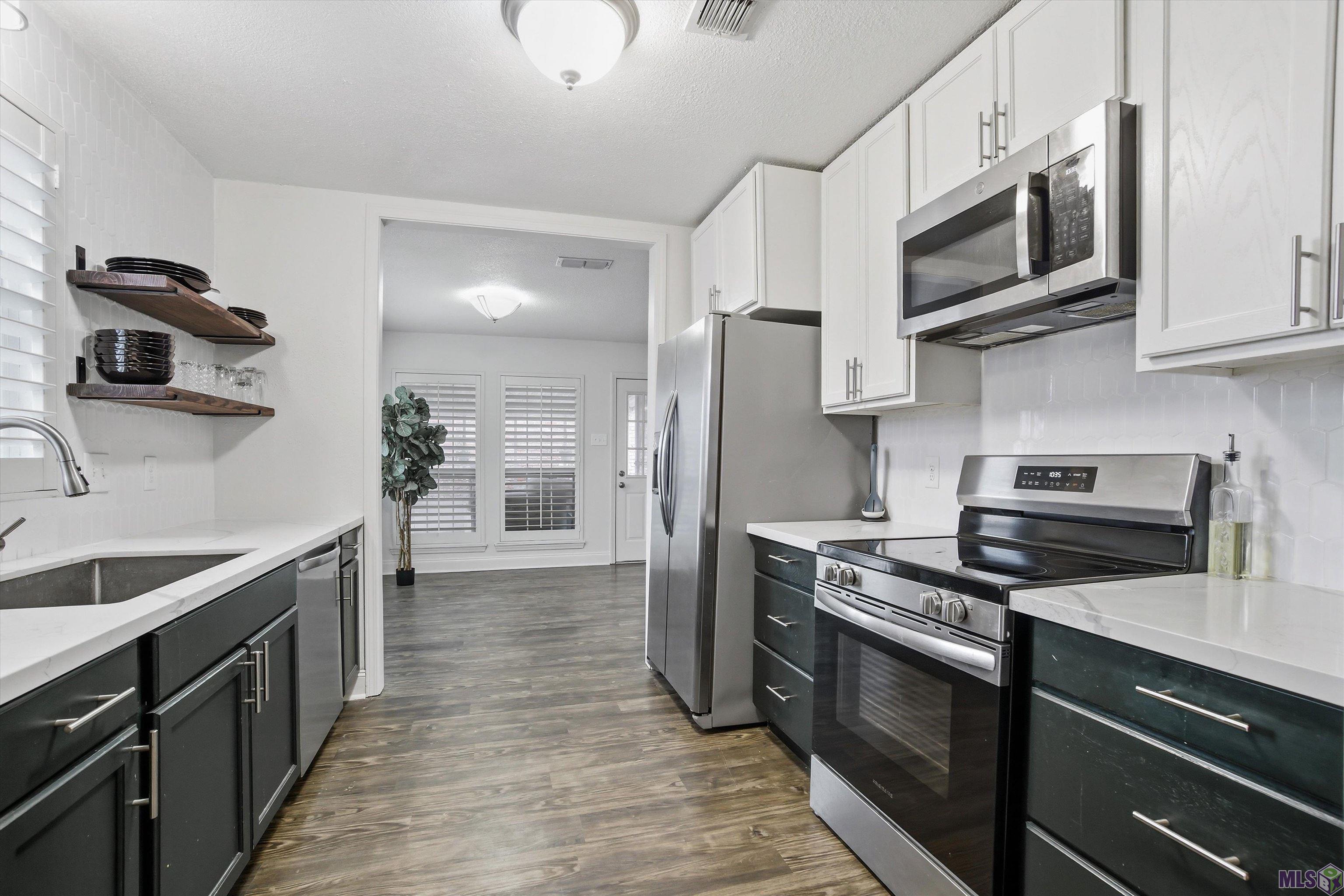 1462 West Fairview Drive Baton Rouge, LA 70816 - Photo 7 of 15