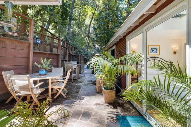 a view of outdoor space yard and deck