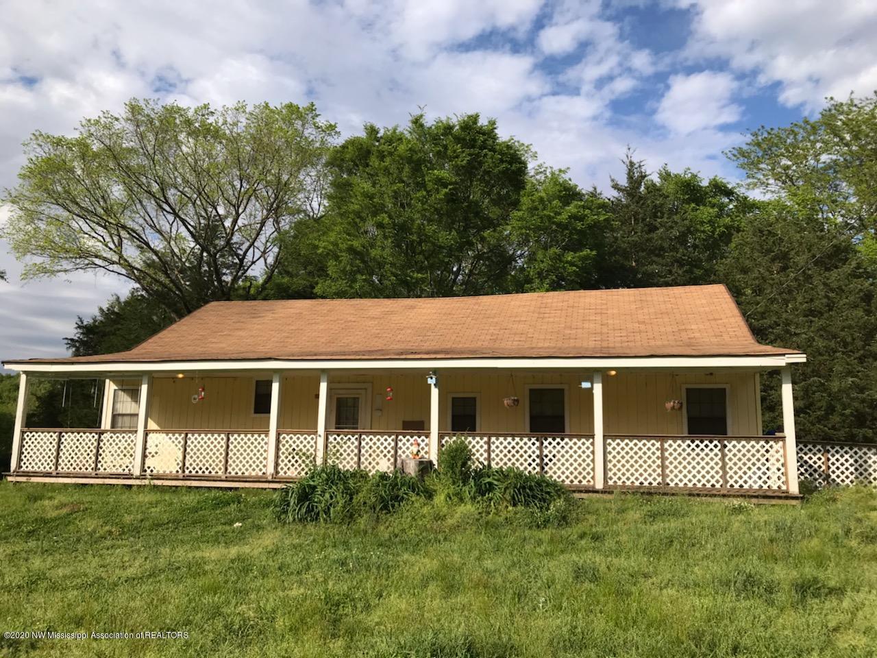 1893 Carlton Road Coldwater, MS 38618 - Photo 1 of 7 1893 Carlton Road, Coldwater, MS 38618