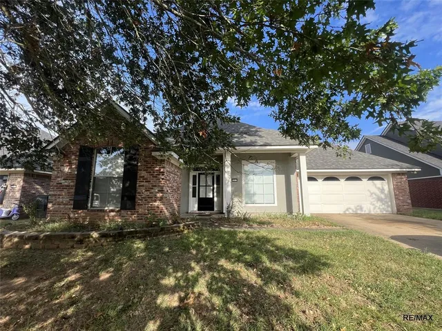 $1,900 | 2213 Washburn Way, Bossier City, LA 71111
