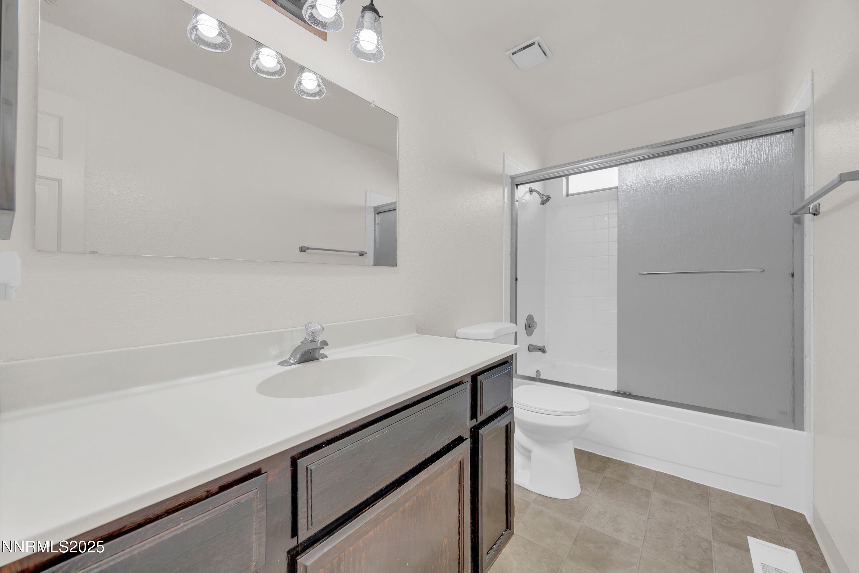 5712 Royal Vista Way Reno, NV 89523 - Photo 13 of 21 27_img_4619