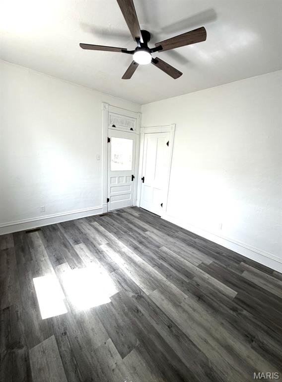 403 South Market Street Waterloo, IL 62298 - Photo 15 of 25