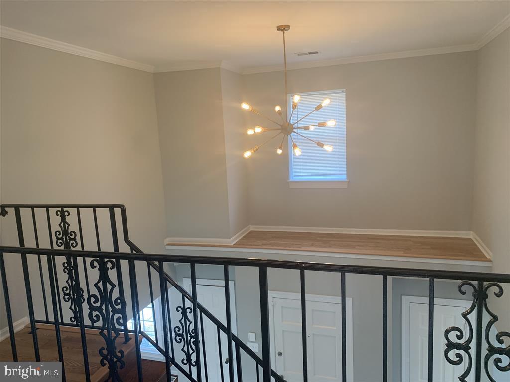 805 Balls Hill Road McLean, VA 22101 - Photo 16 of 40