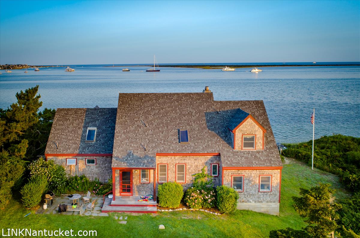14 N Road Nantucket, MA 02554 - Photo 2 of 25 morning light