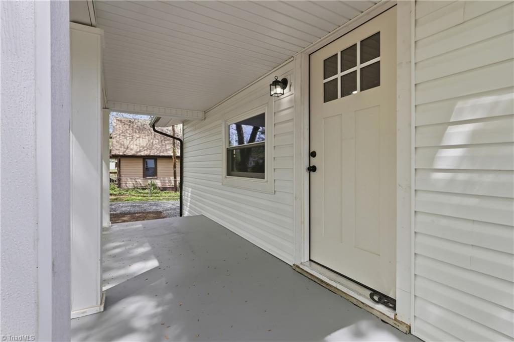 605 Mangum Road Reidsville, NC 27320 - Photo 3 of 26