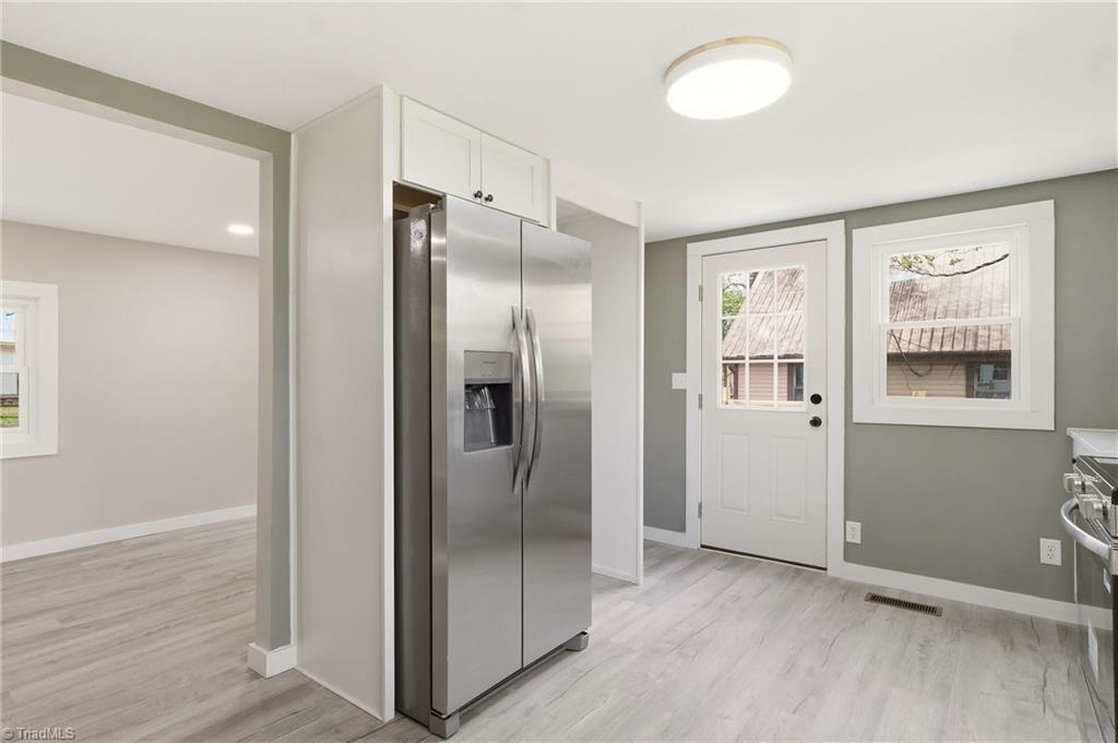 605 Mangum Road Reidsville, NC 27320 - Photo 4 of 26