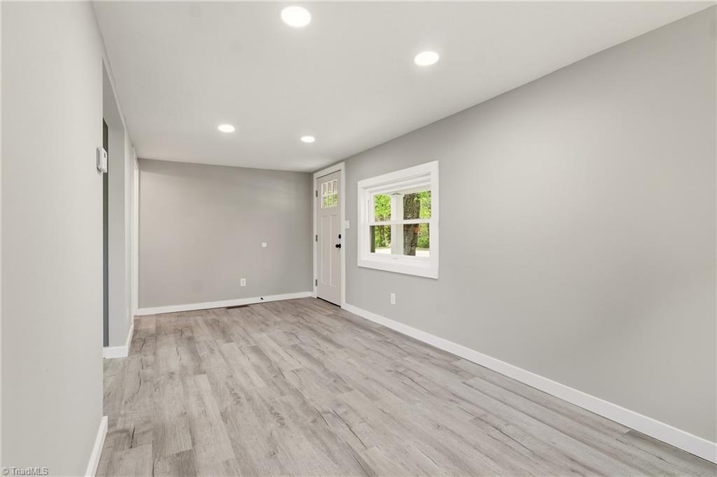 605 Mangum Road Reidsville, NC 27320 - Photo 7 of 26